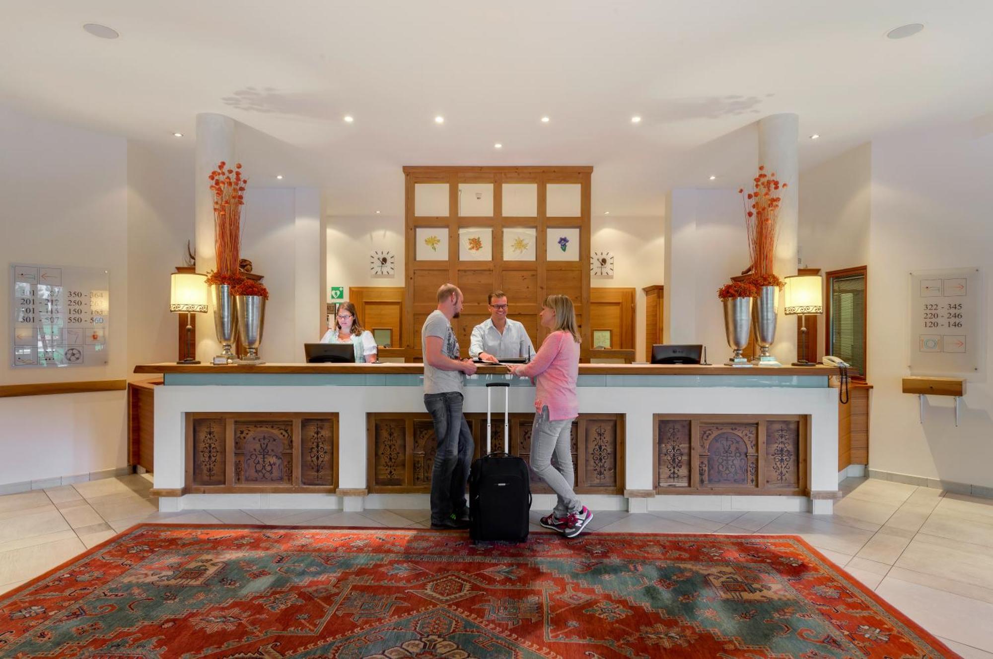 Robinson Amade Hotell Kleinarl Exteriör bild