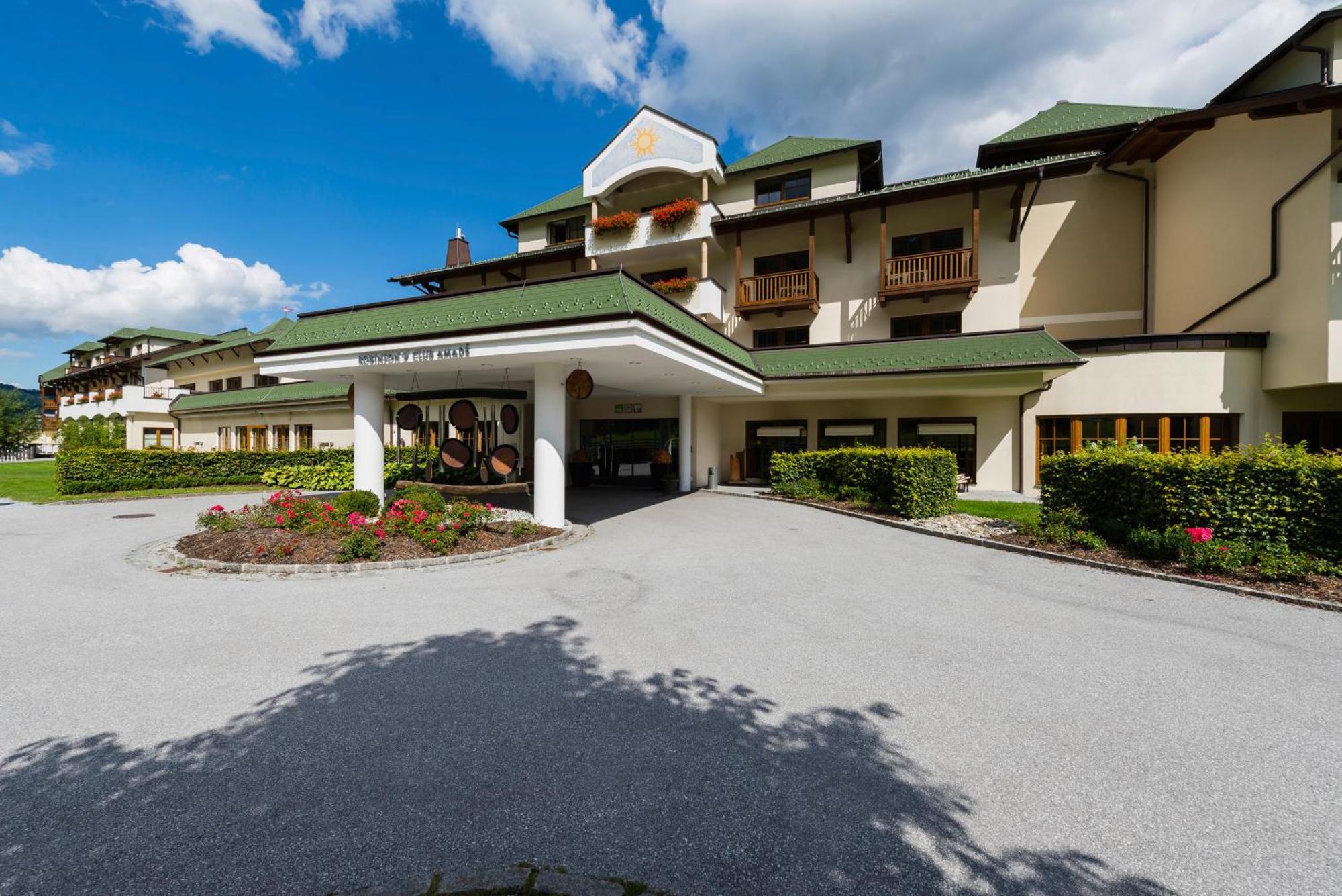 Robinson Amade Hotell Kleinarl Exteriör bild